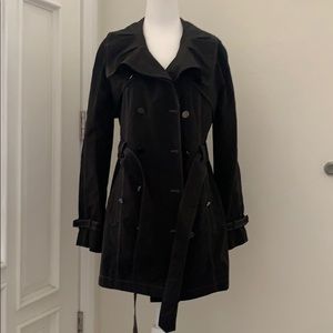 Tahari Trench coat size Small